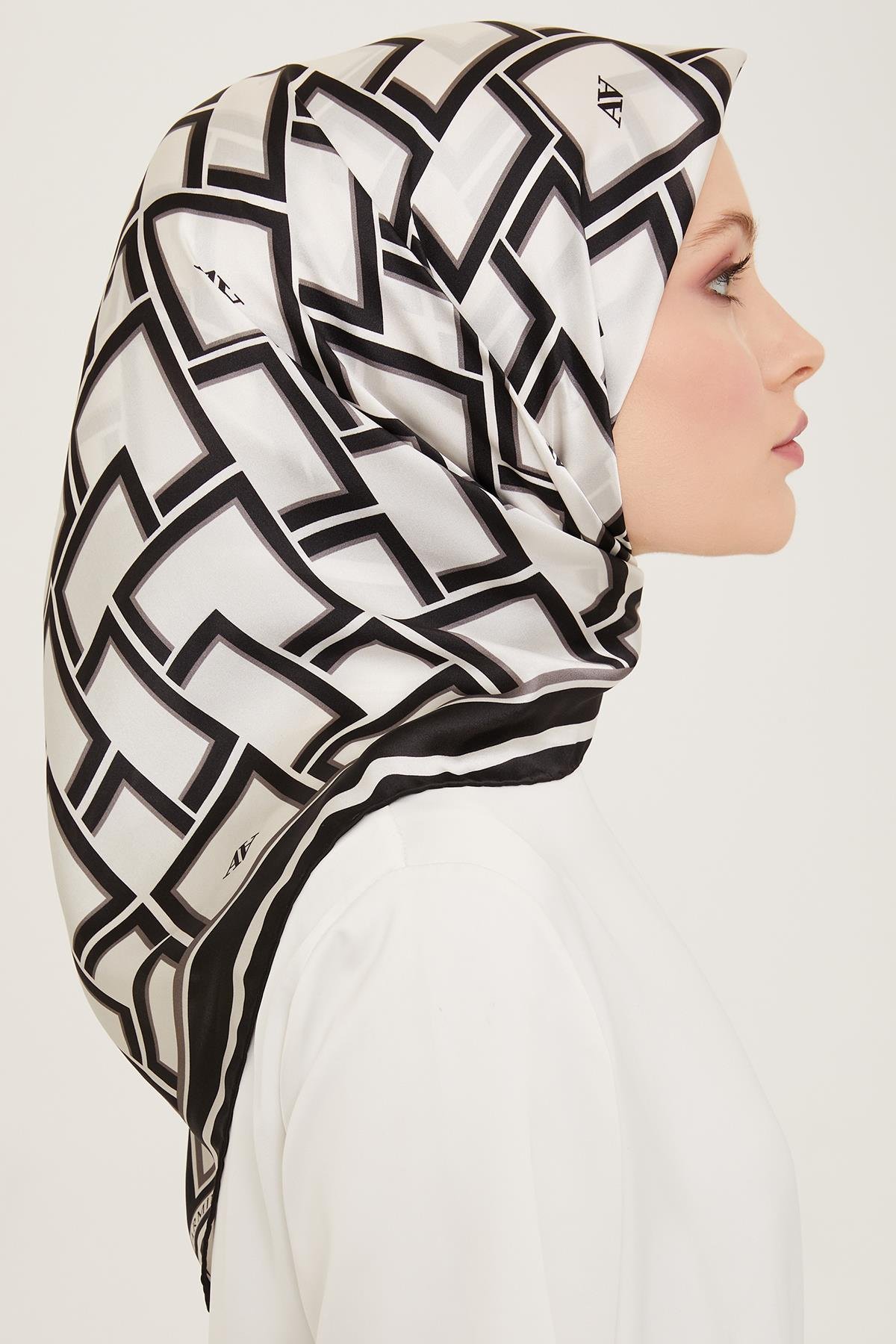Armine Sura İpek Eşarp 9132-86