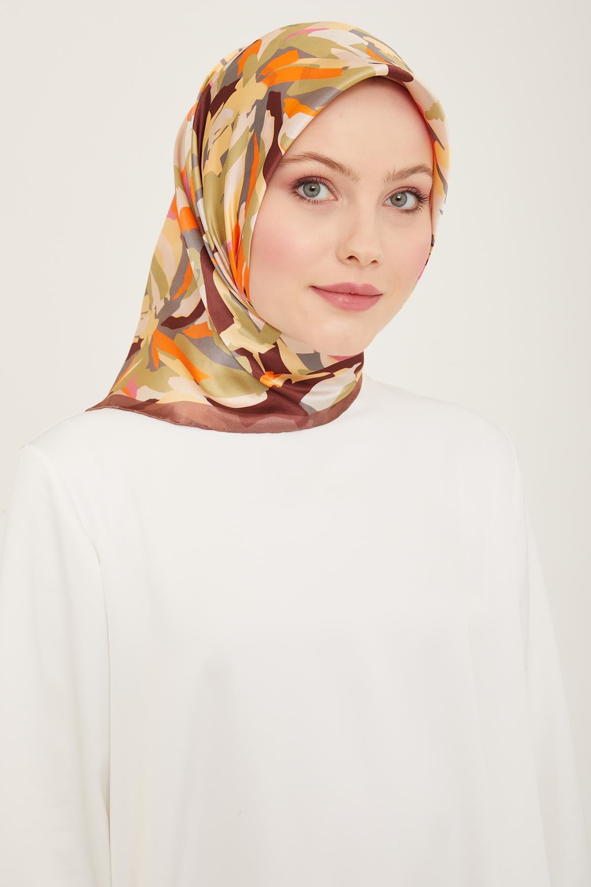 Armine Sura İpek Eşarp 9140-80