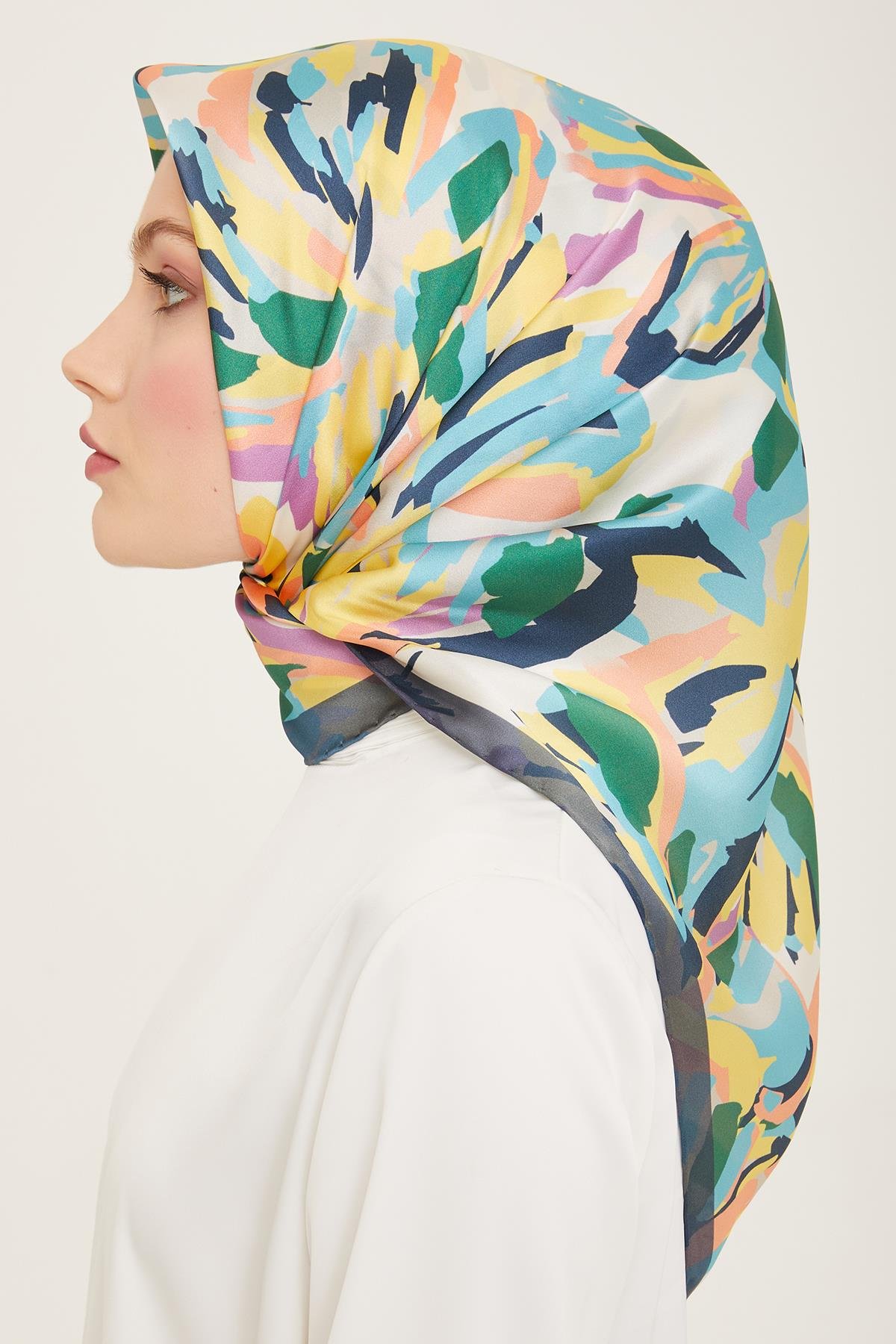 Armine Sura İpek Eşarp 9140-84