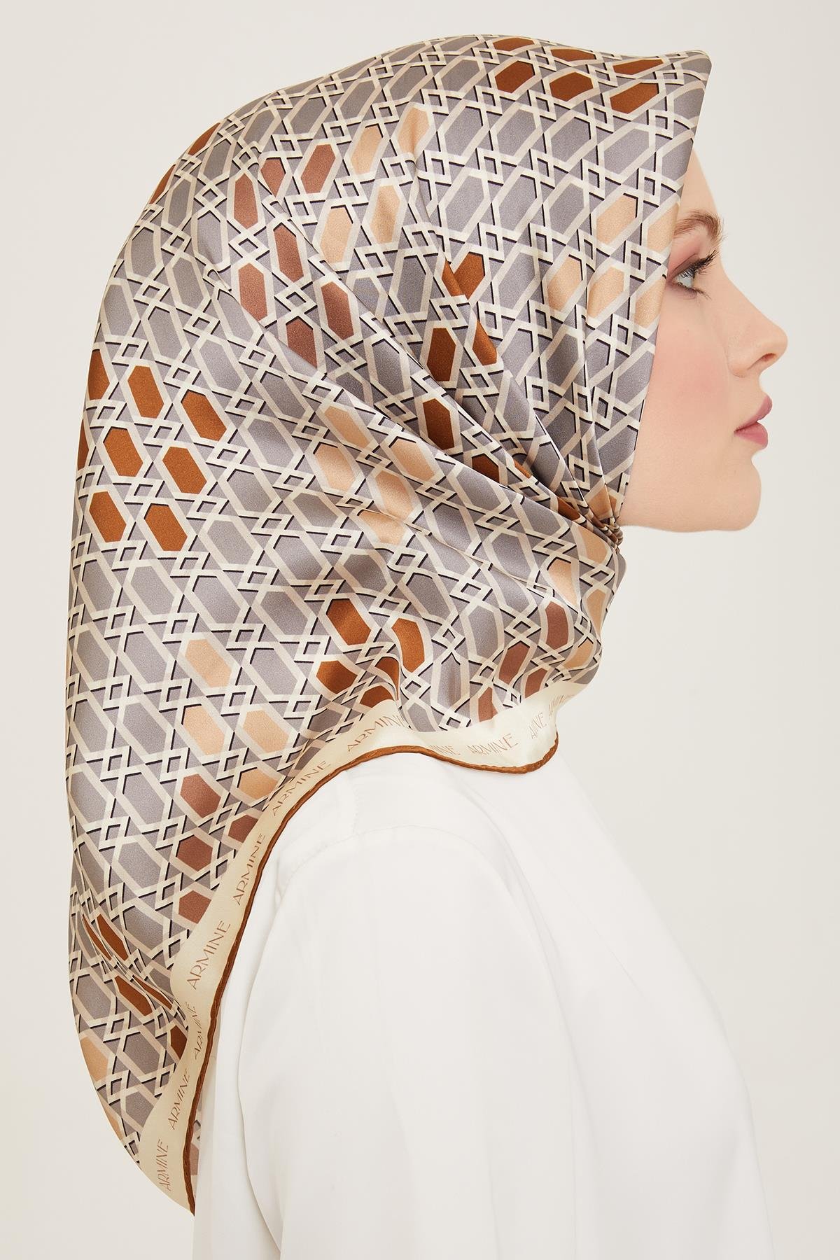 Armine Sura İpek Eşarp 9144-50