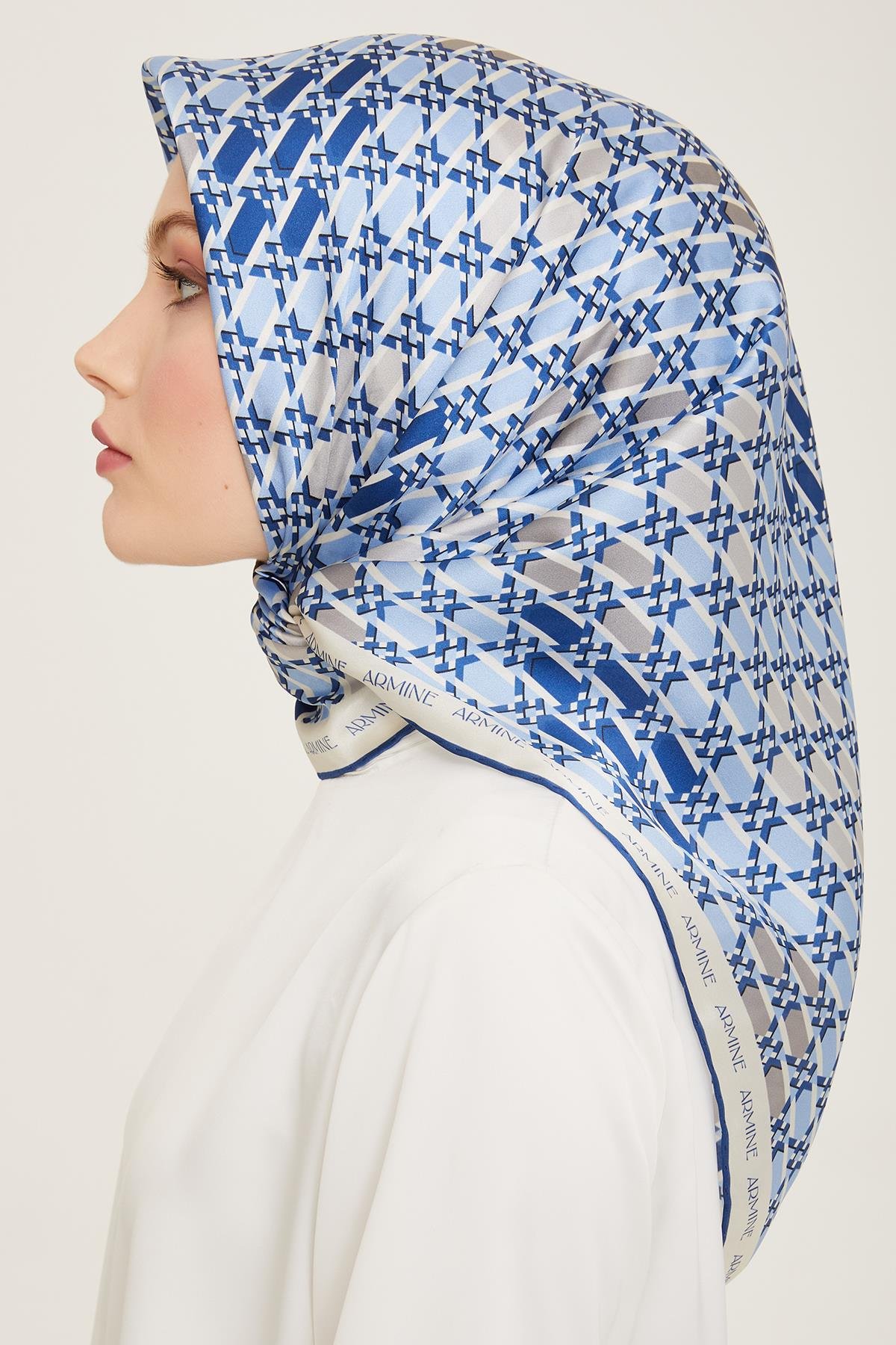 Armine Sura İpek Eşarp 9144-81