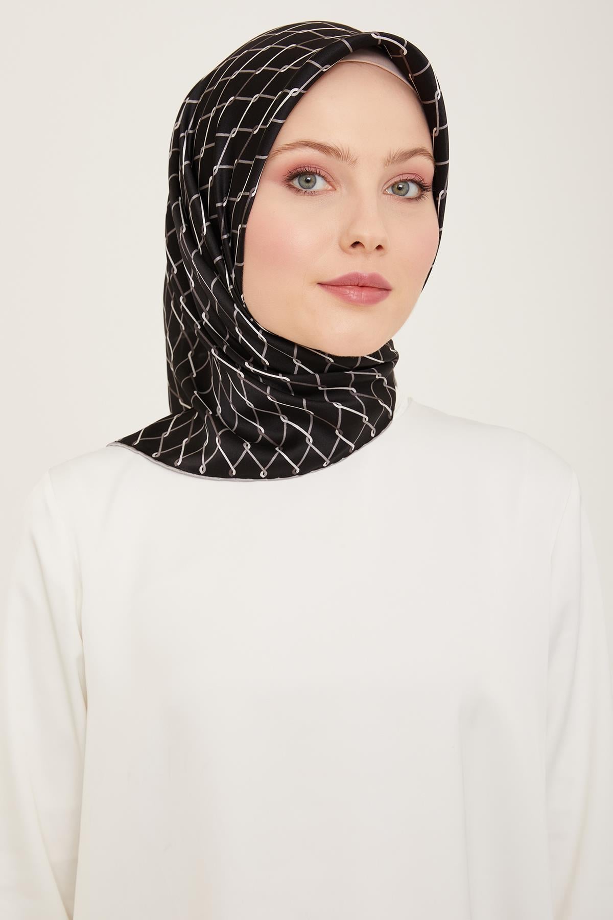 Armine Sura İpek Eşarp 9152-37