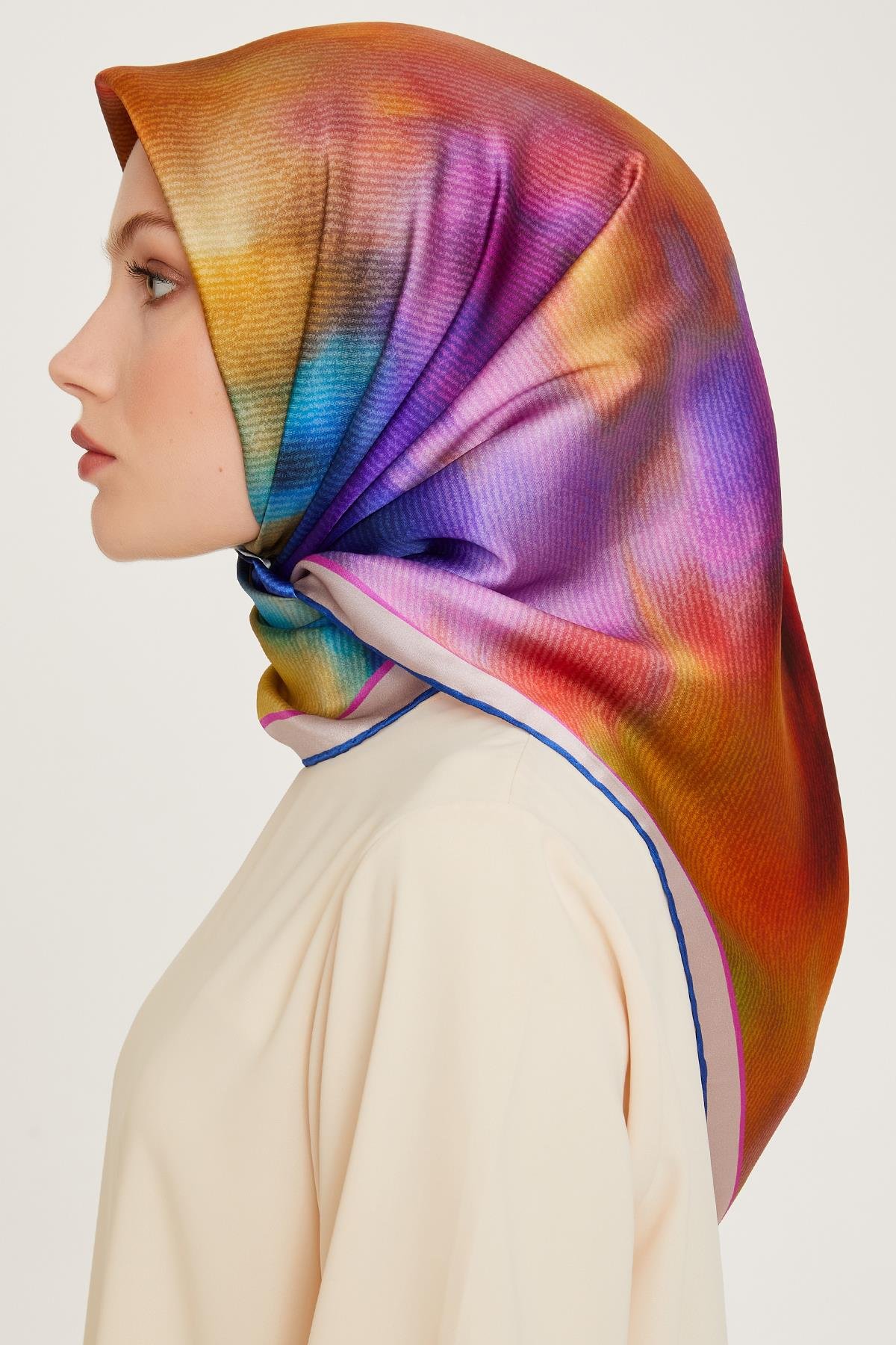 Armine Sura İpek Eşarp 9233-06