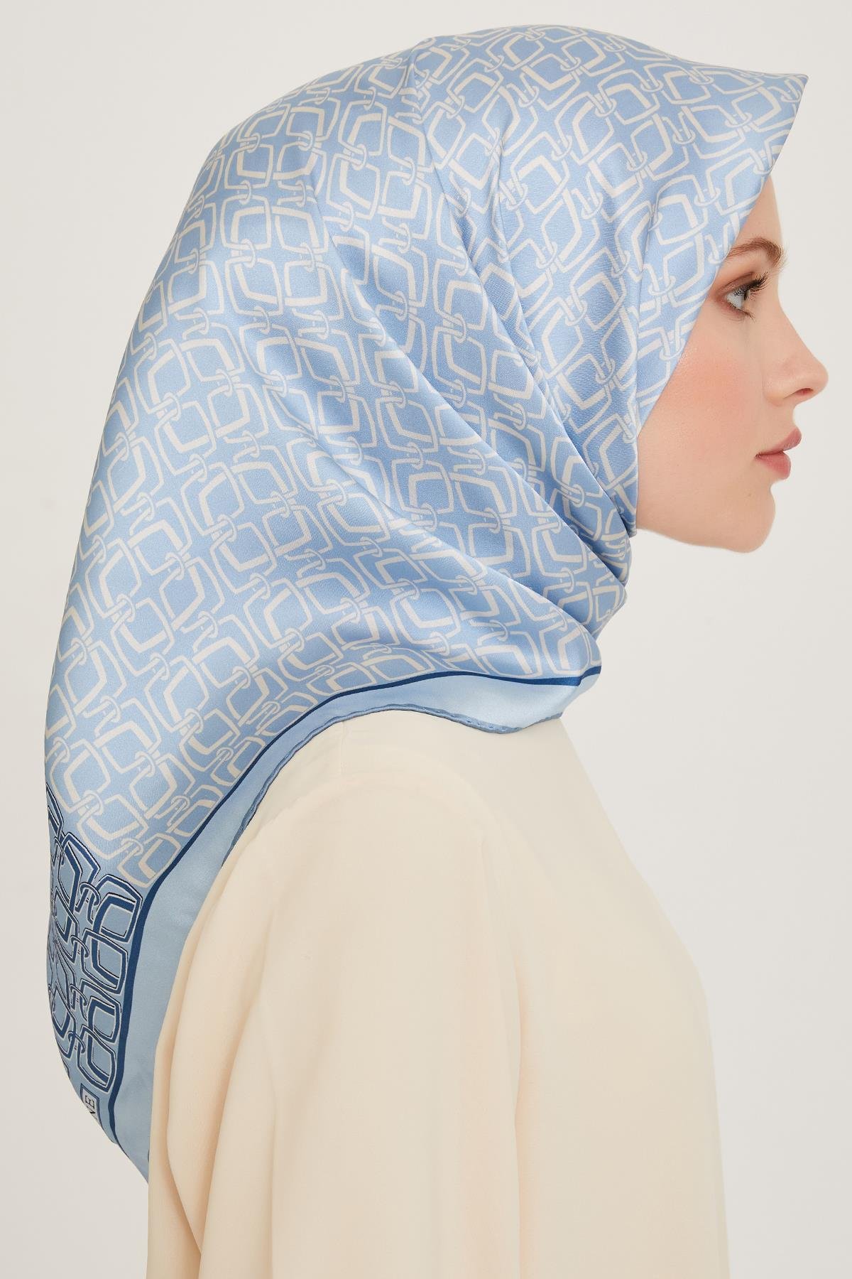 Armine Sura İpek Eşarp 9248-36
