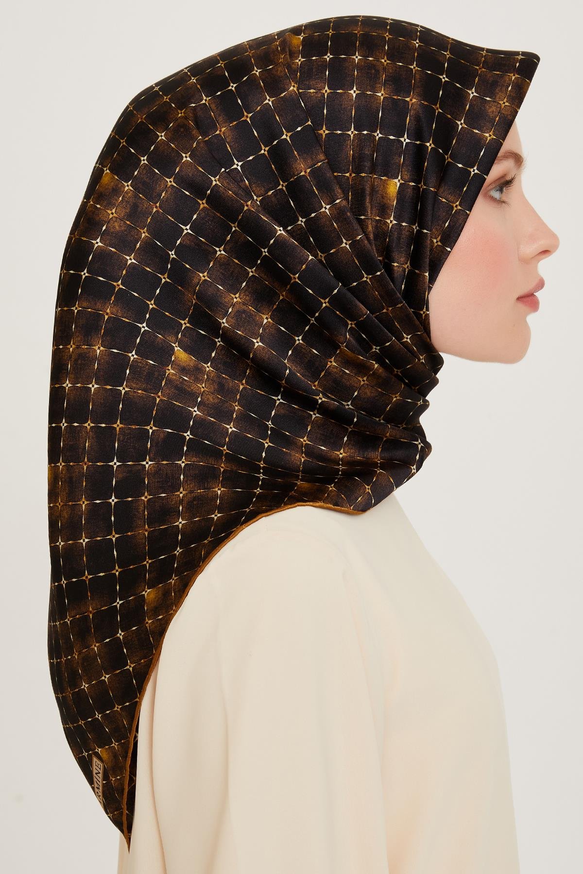 Armine Sura İpek Eşarp 9259-31