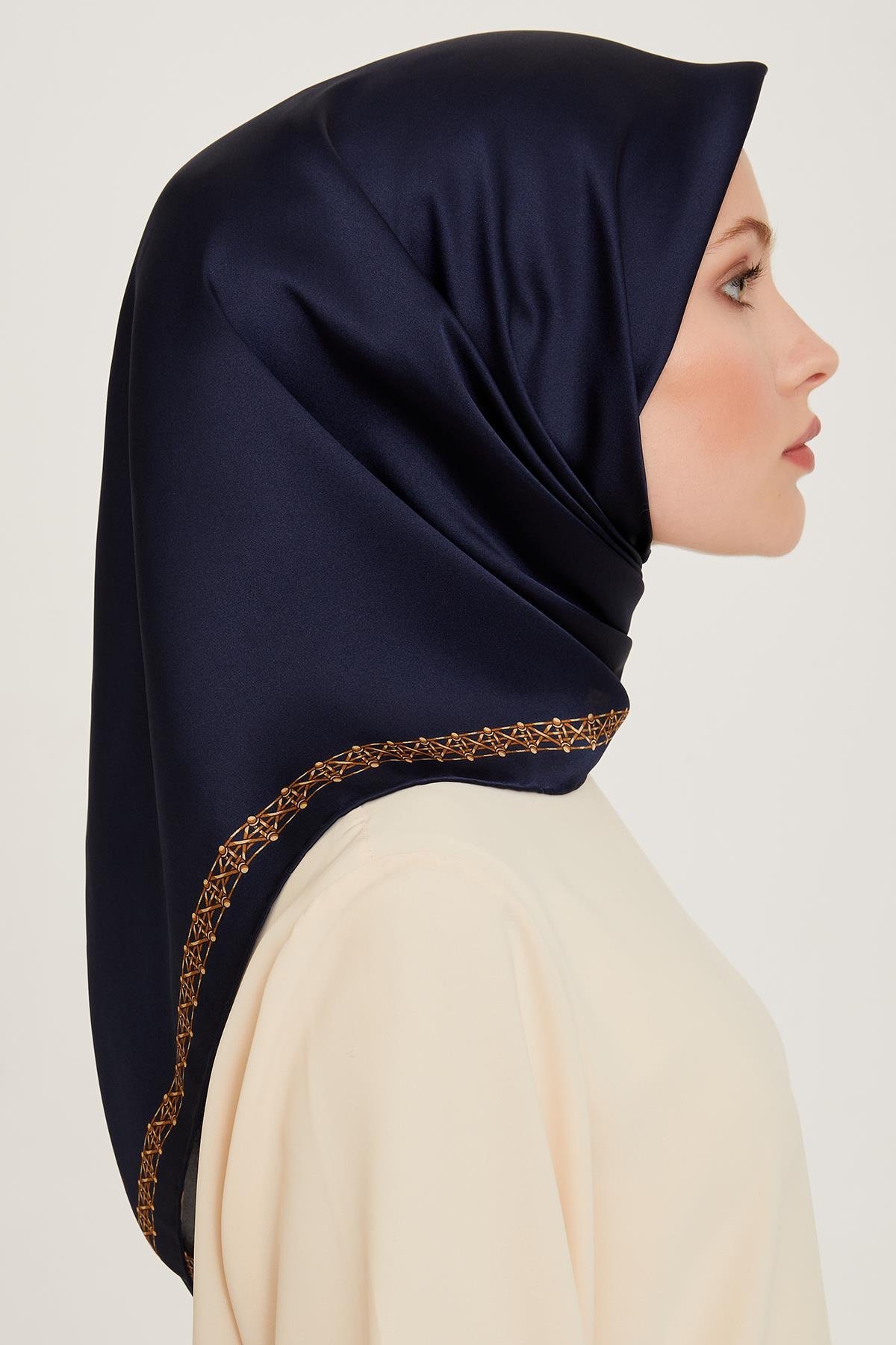 Armine Sura İpek Eşarp 9260-01