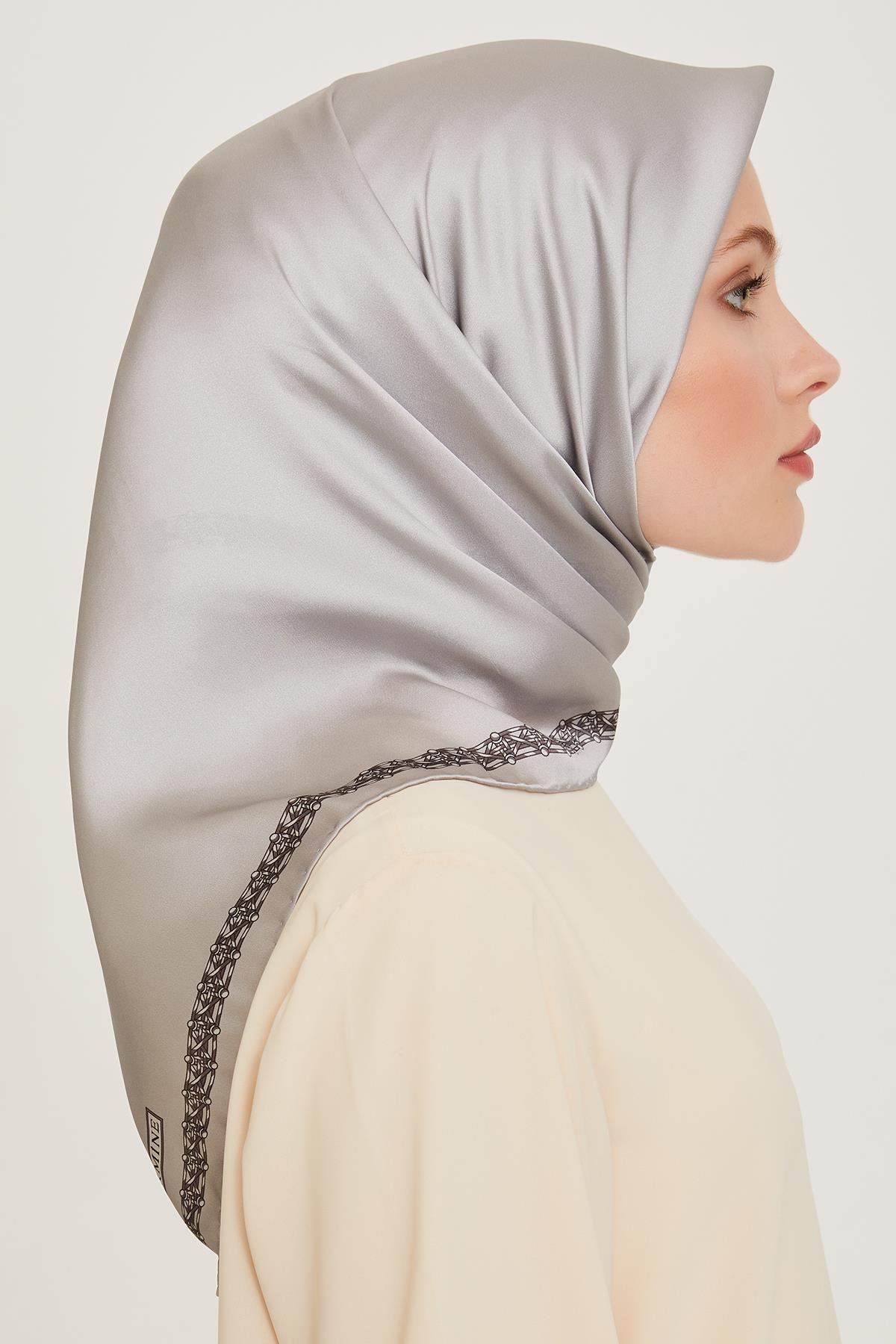 Armine Sura İpek Eşarp 9260-04