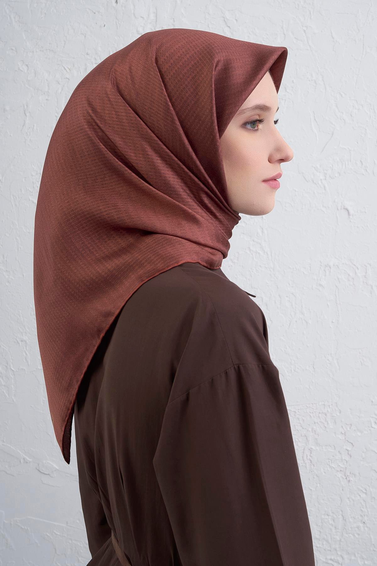 Armine Sura İpek Eşarp 9415-09