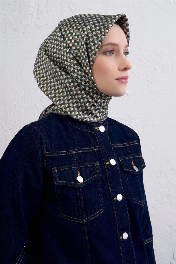 Armine Sura İpek Eşarp 9417-81