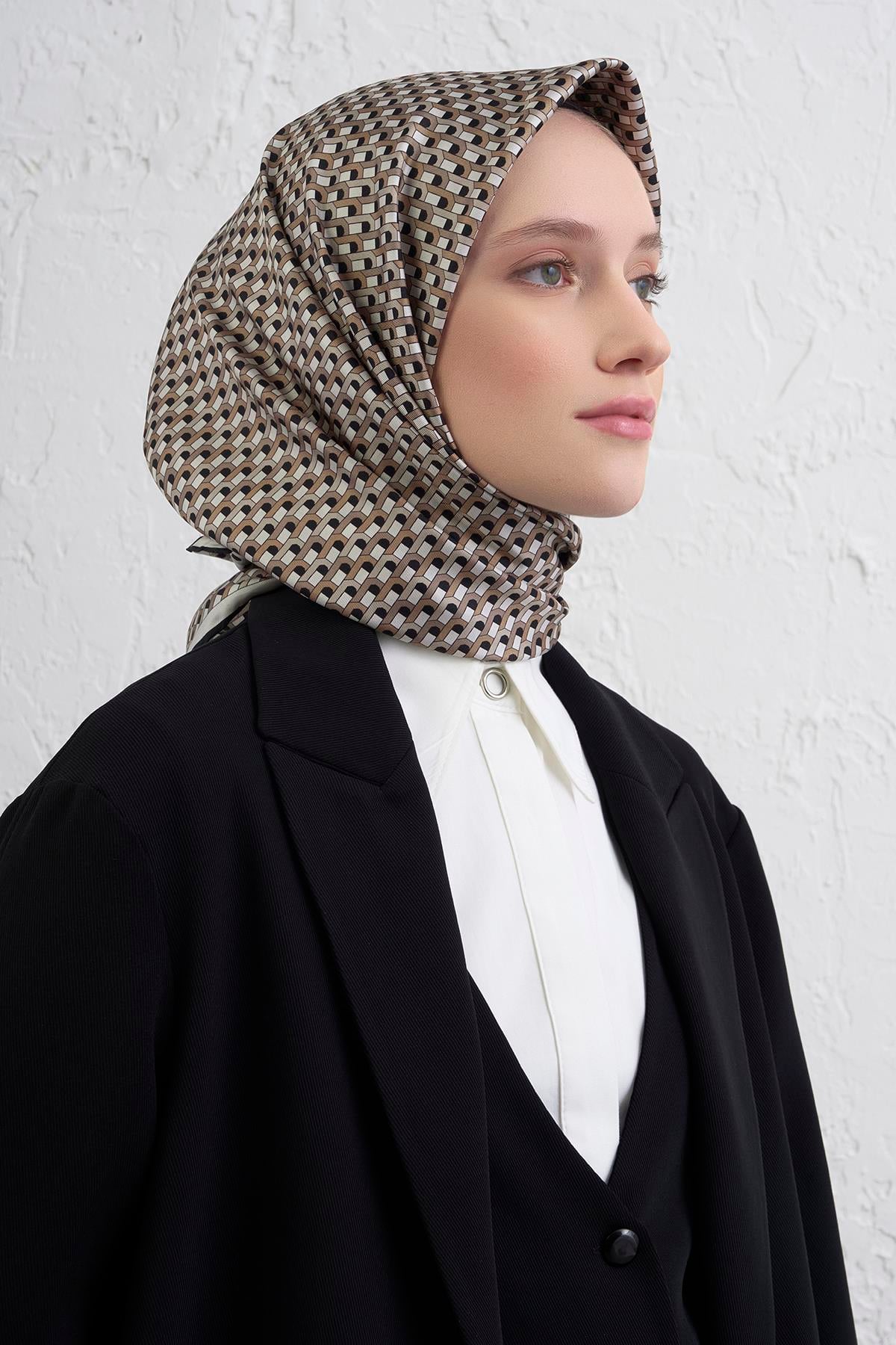 Armine Sura İpek Eşarp 9417-86