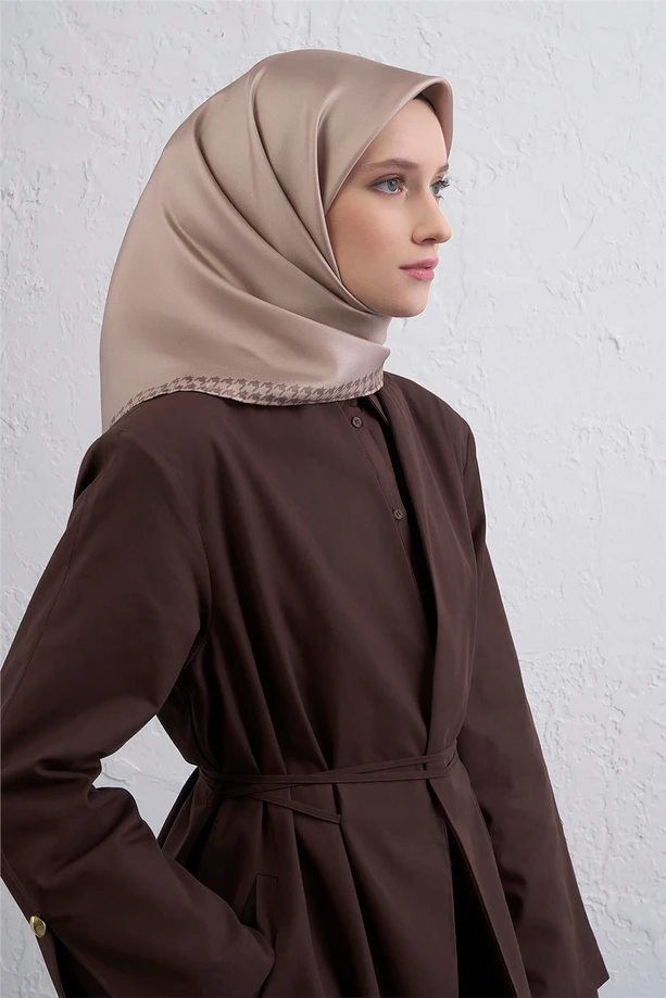 Armine Sura İpek Eşarp 9443-09