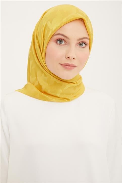 Armine Trend Ruby Eşarp 02