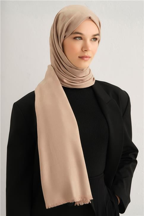 Armine Viscon Kare Desen Şal 03
