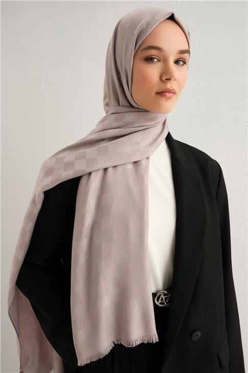 Armine Viscon Kare Desen Şal 12