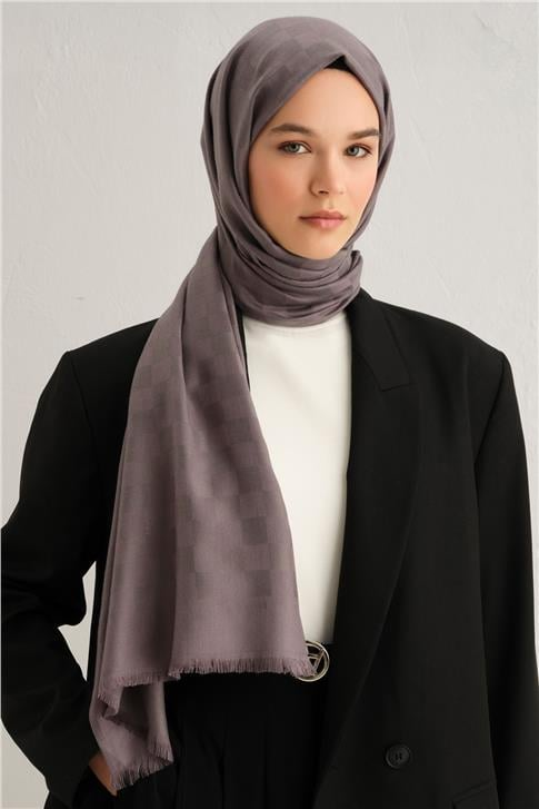 Armine Viscon Kare Desen Şal 17