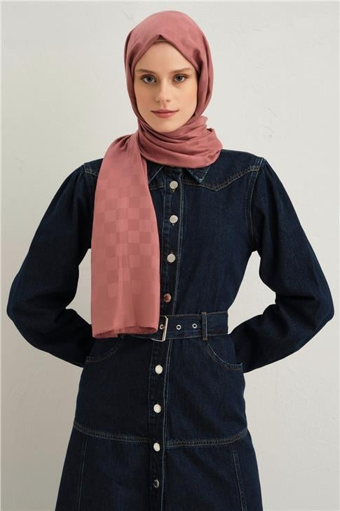 Armine Viscon Kare Desen Şal 18
