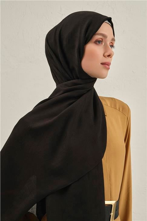 Armine Woolair Harf Monogram Şal 2 01