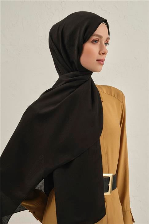 Armine Woolair Harf Monogram Şal 2 01