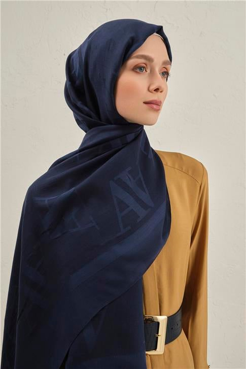Armine Woolair Harf Monogram Şal 2 02