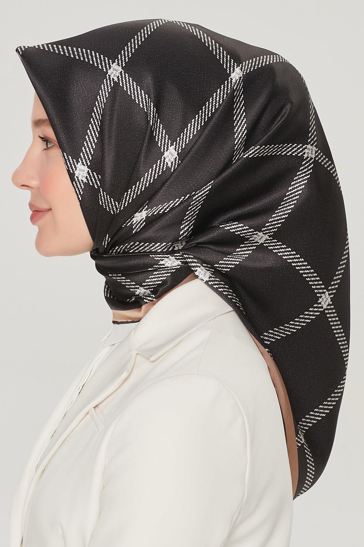 Armine Yeni Sezon 2022 İlkbahar Yaz Serisi %100 İPEK Twill Eşarp Modelleri Tesettür Nağme Ürünü 8564D-01