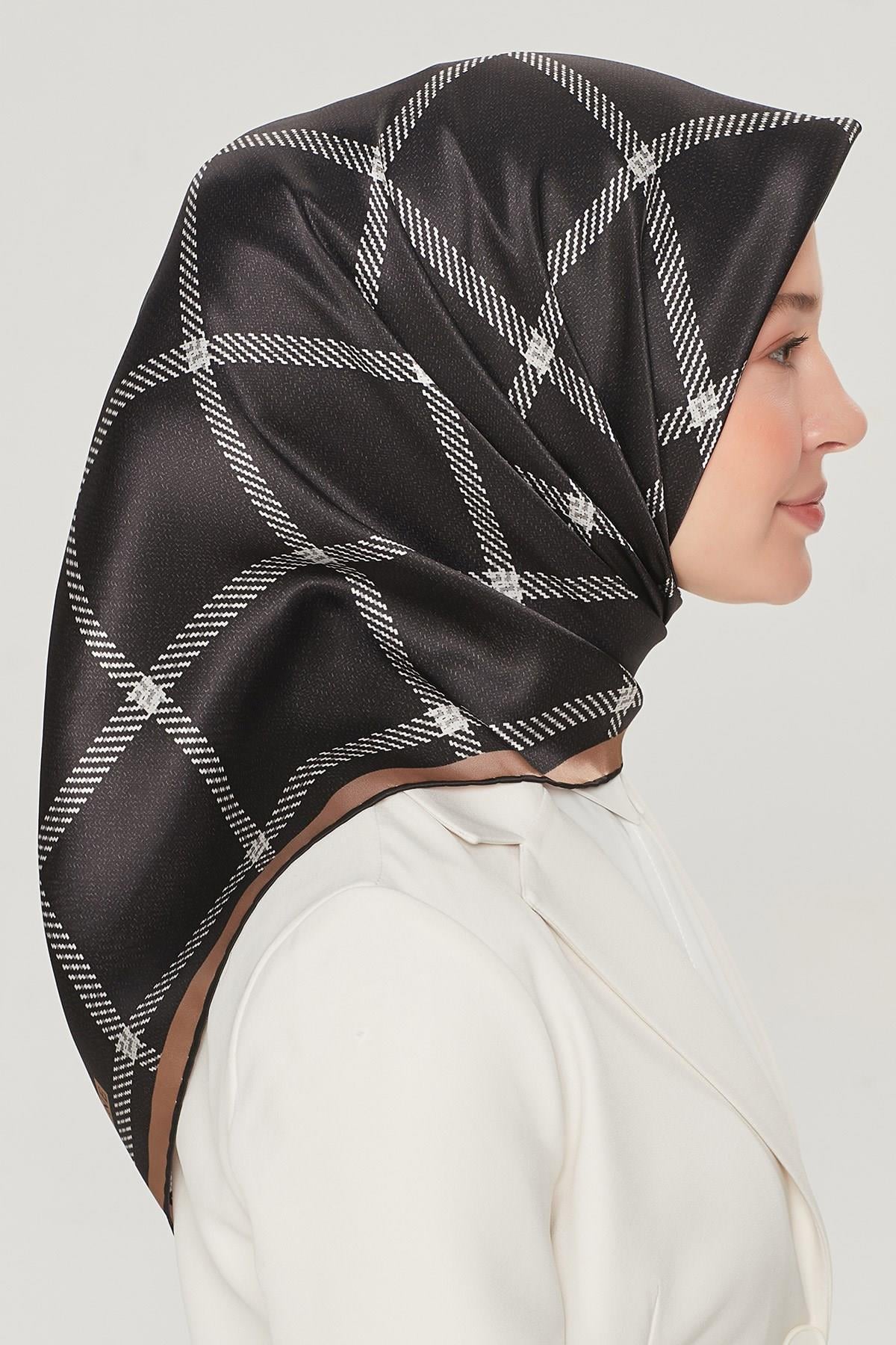 Armine Yeni Sezon 2022 İlkbahar Yaz Serisi %100 İPEK Twill Eşarp Modelleri Tesettür Nağme Ürünü 8564D-01