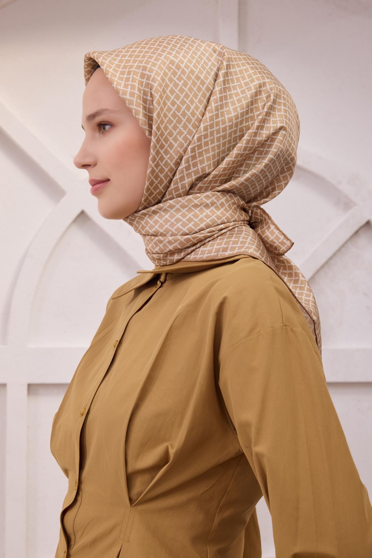 Belli Saf İpek Eşarp 4203-02
