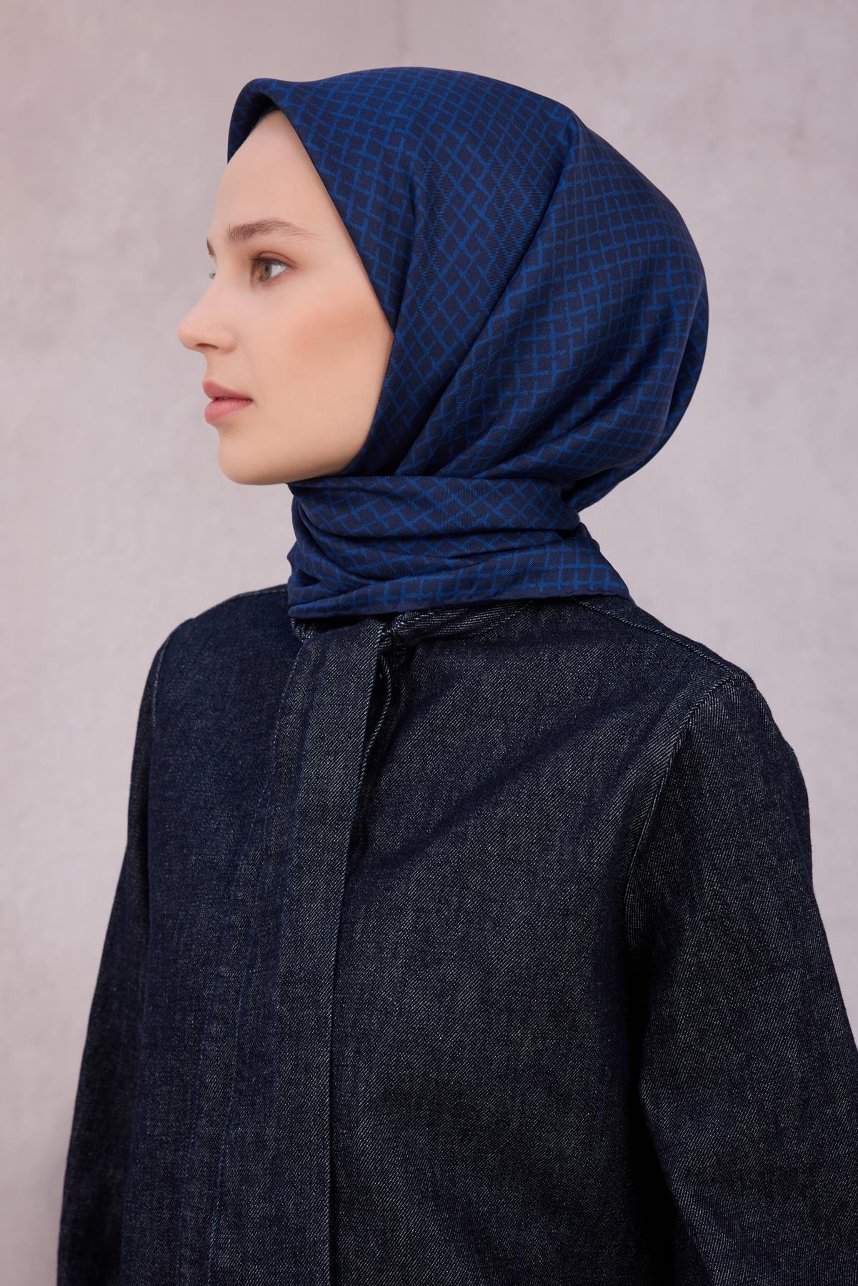 Belli Saf İpek Eşarp 4203-05