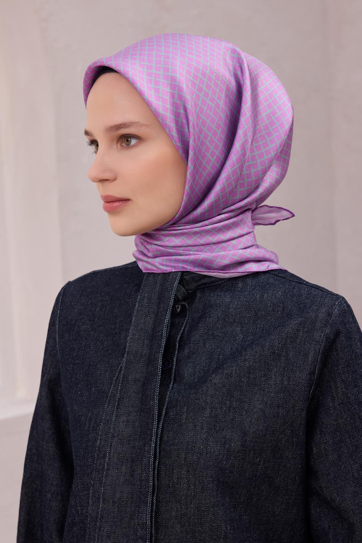 Belli Saf İpek Eşarp 4203-34