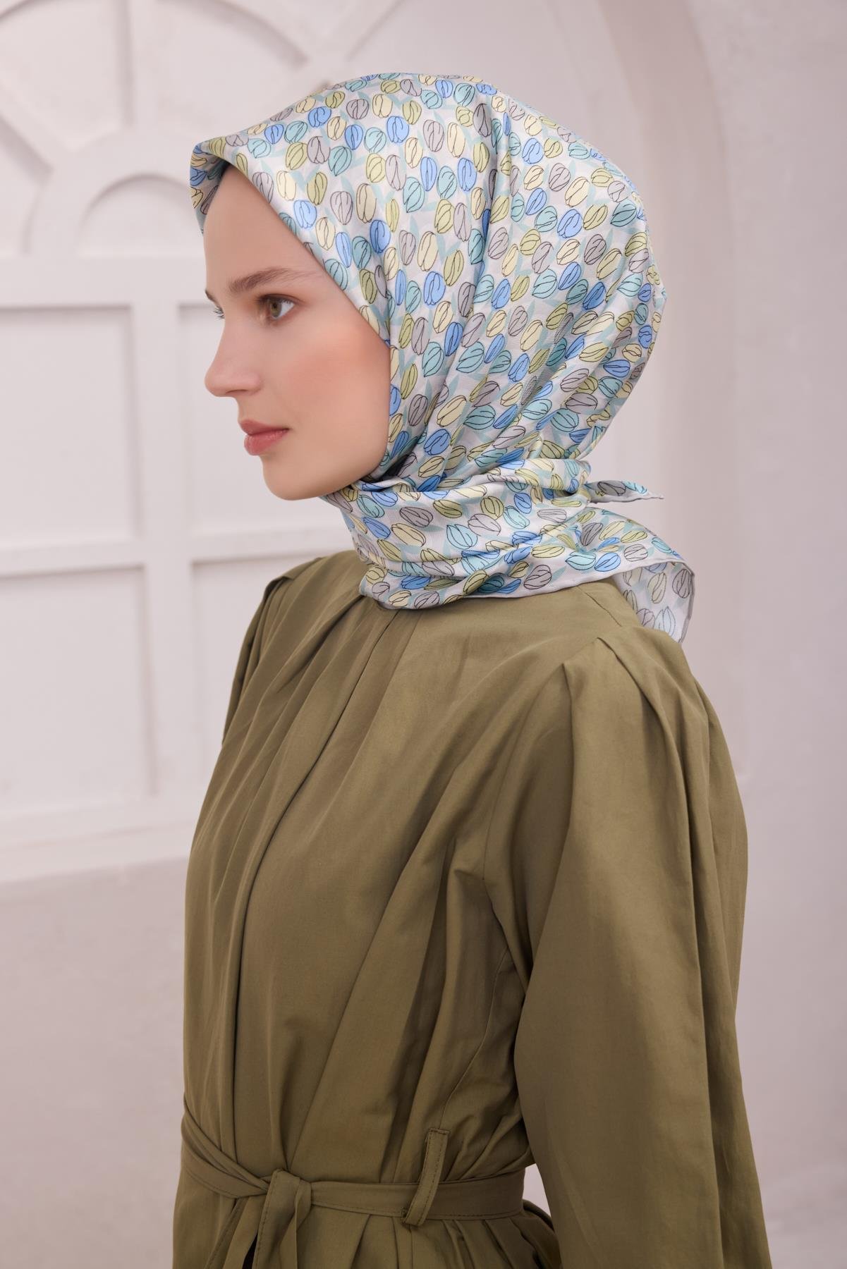 Belli Saf İpek Eşarp 4204-88