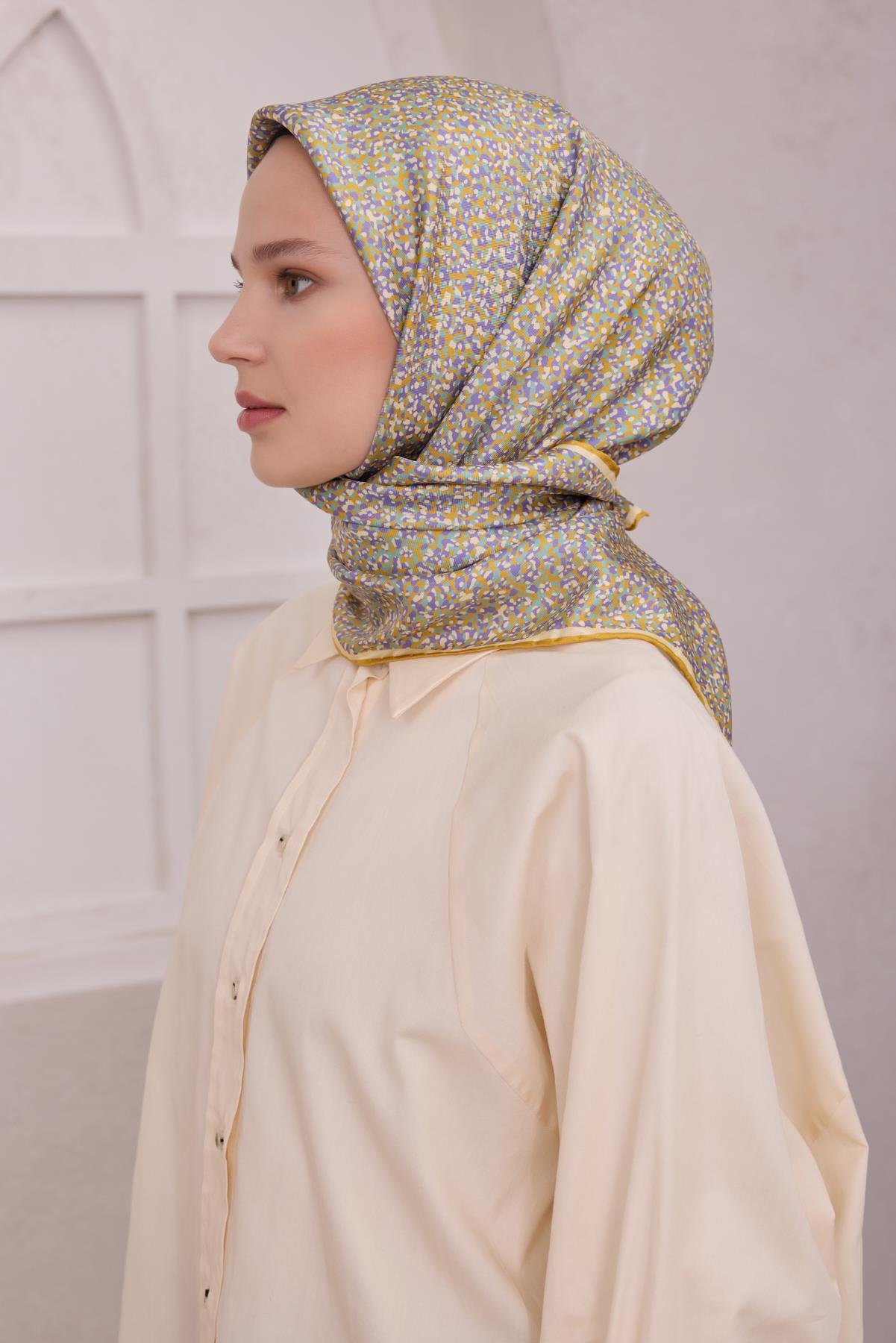 Belli Saf İpek Eşarp 4208-85