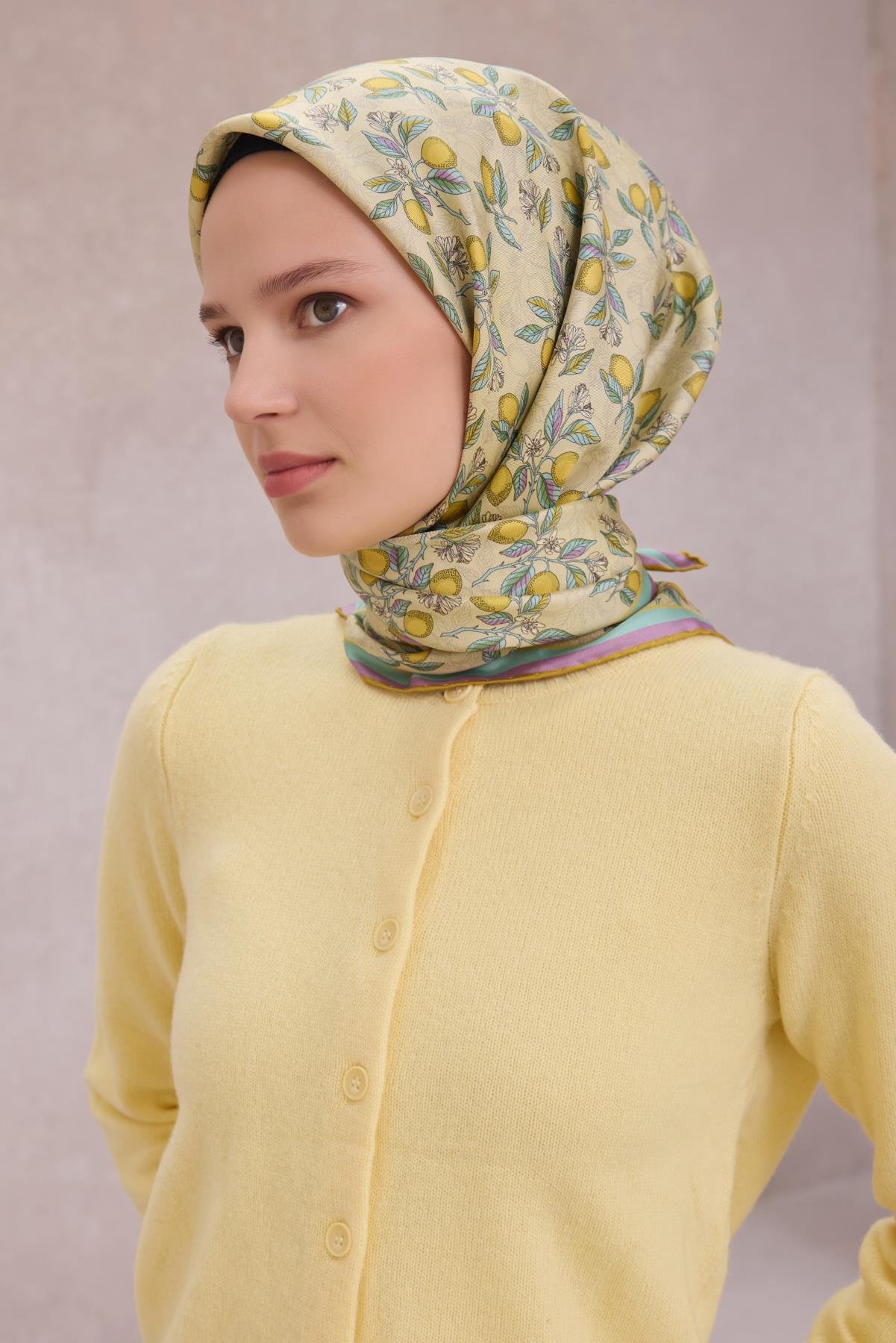 Belli Saf İpek Eşarp 4212-05
