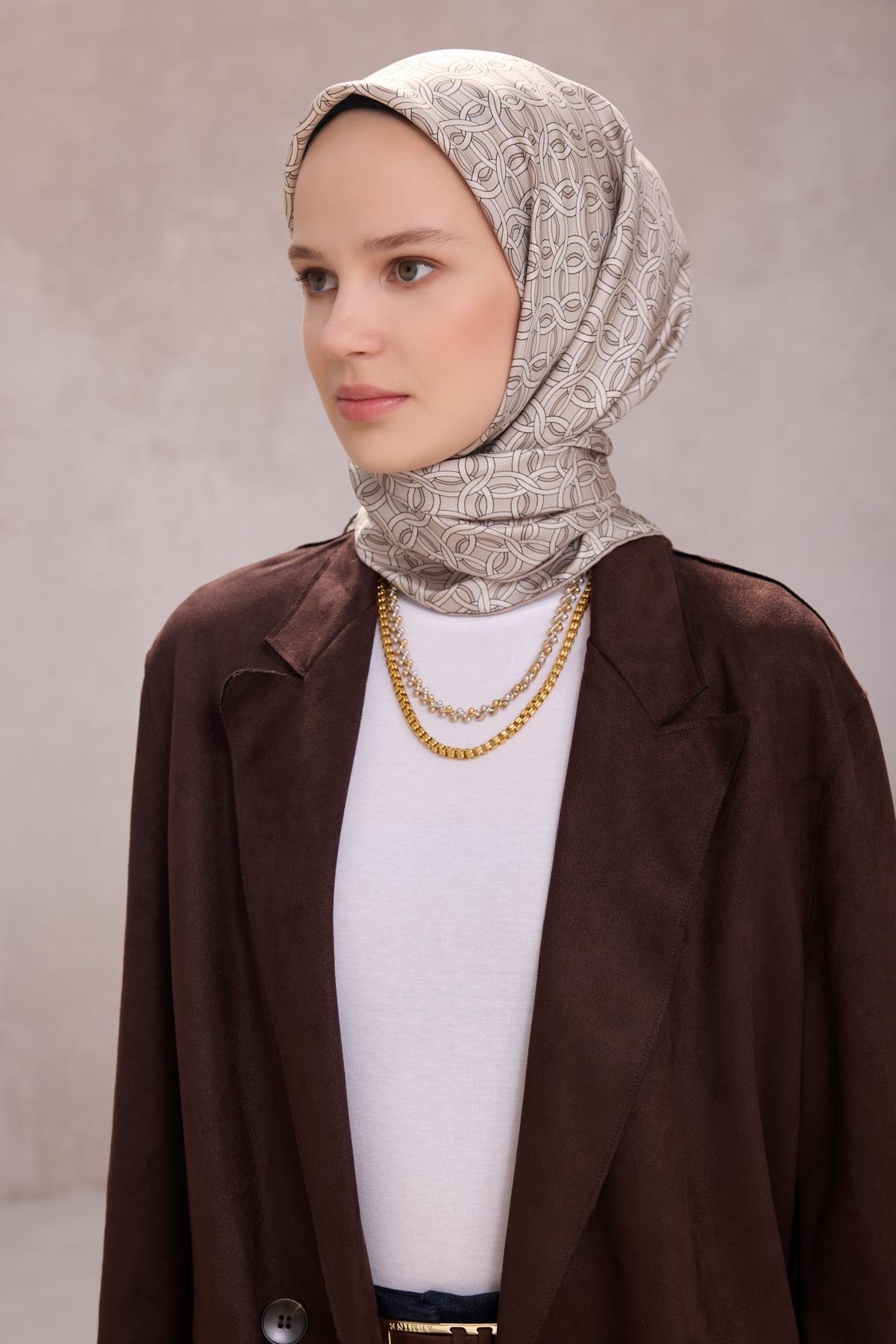 Belli Saf İpek Eşarp 4215-05