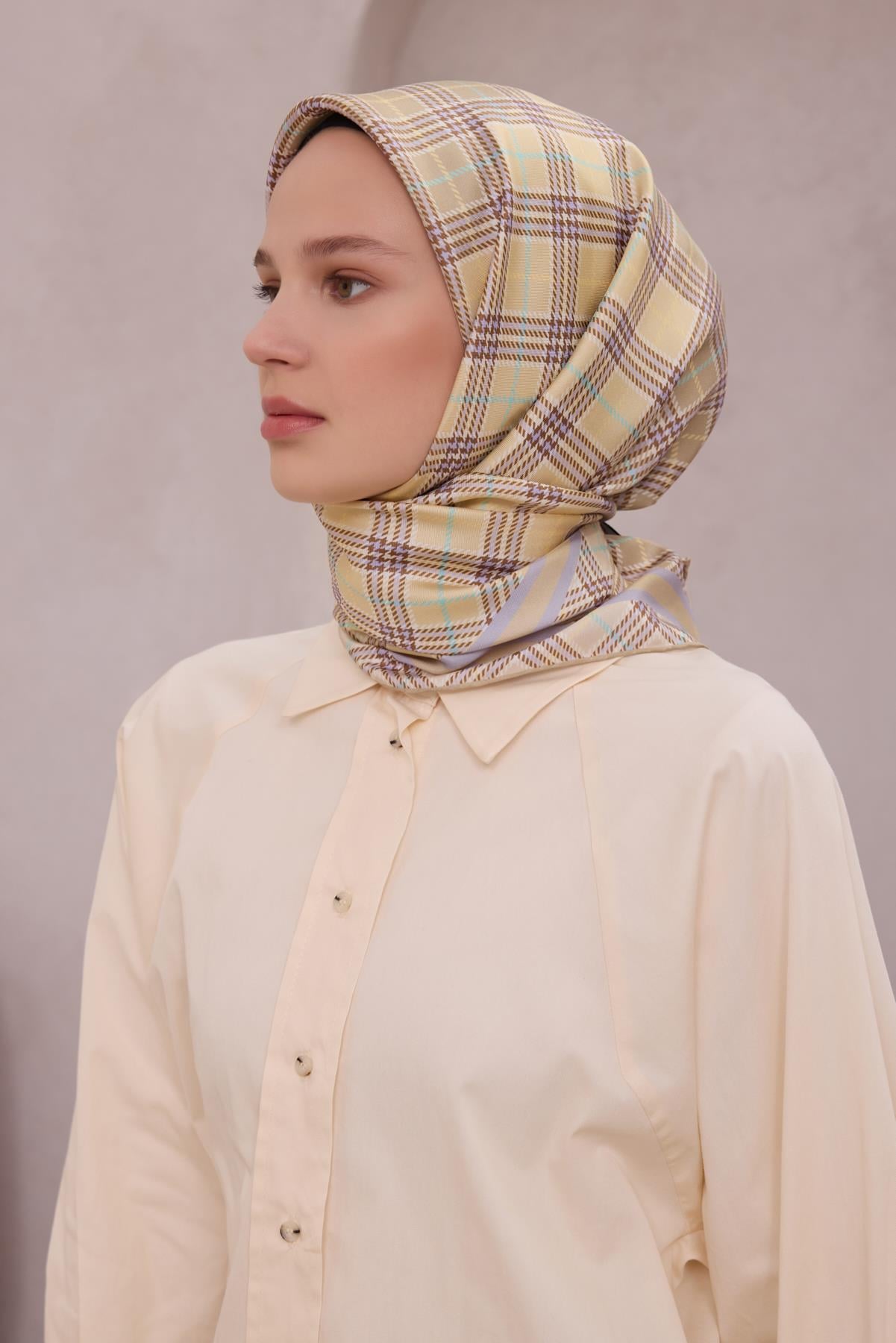 Belli Saf İpek Eşarp 4218-06