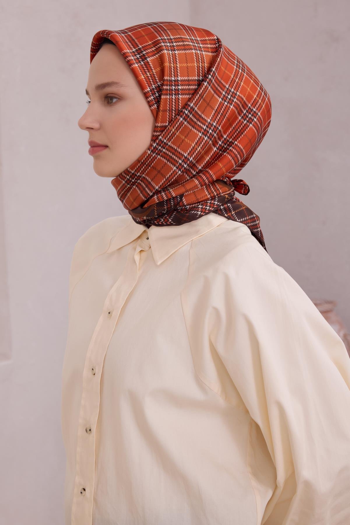 Belli Saf İpek Eşarp 4218-80