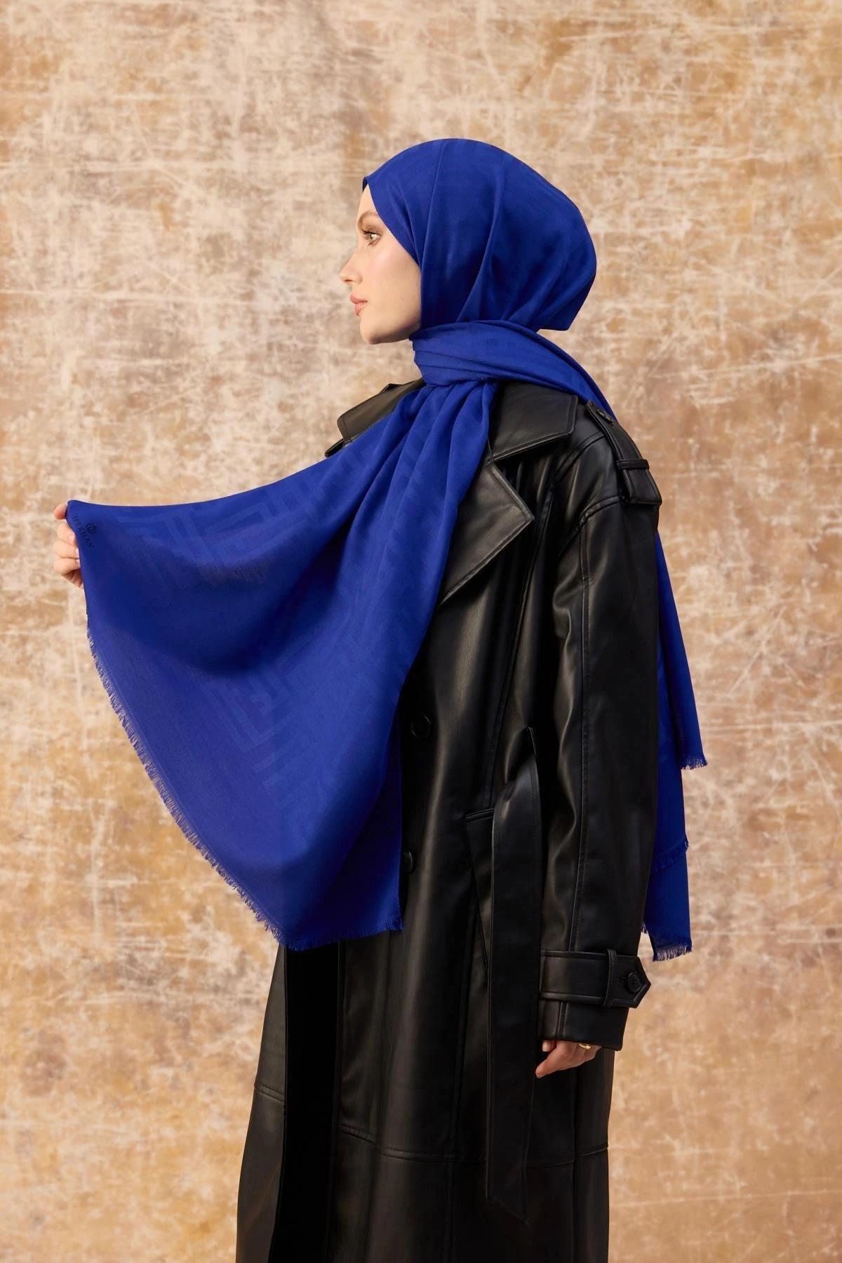 Fendi Desen Pamuk Jakar Şal Saks 8009-12