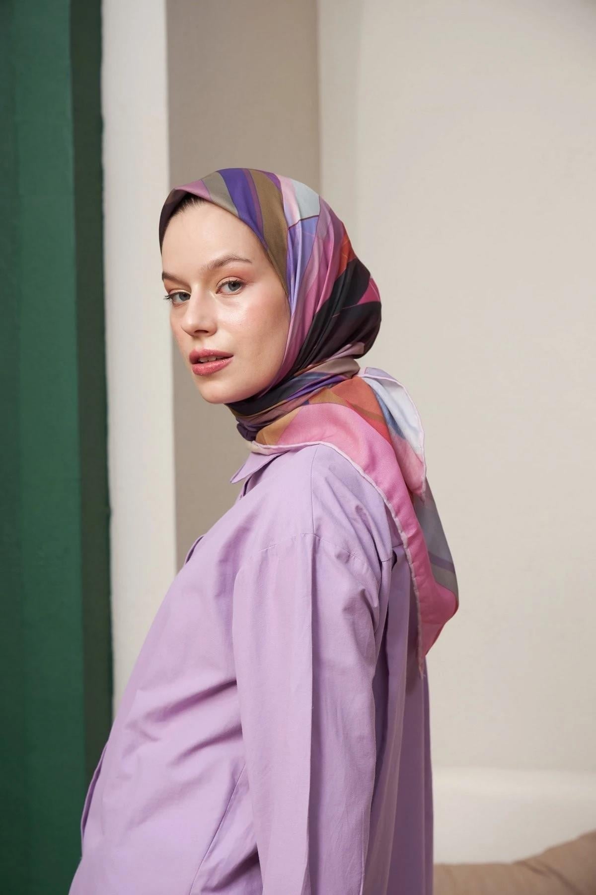 Geometrik Pembe Pamuk Viskon Eşarp