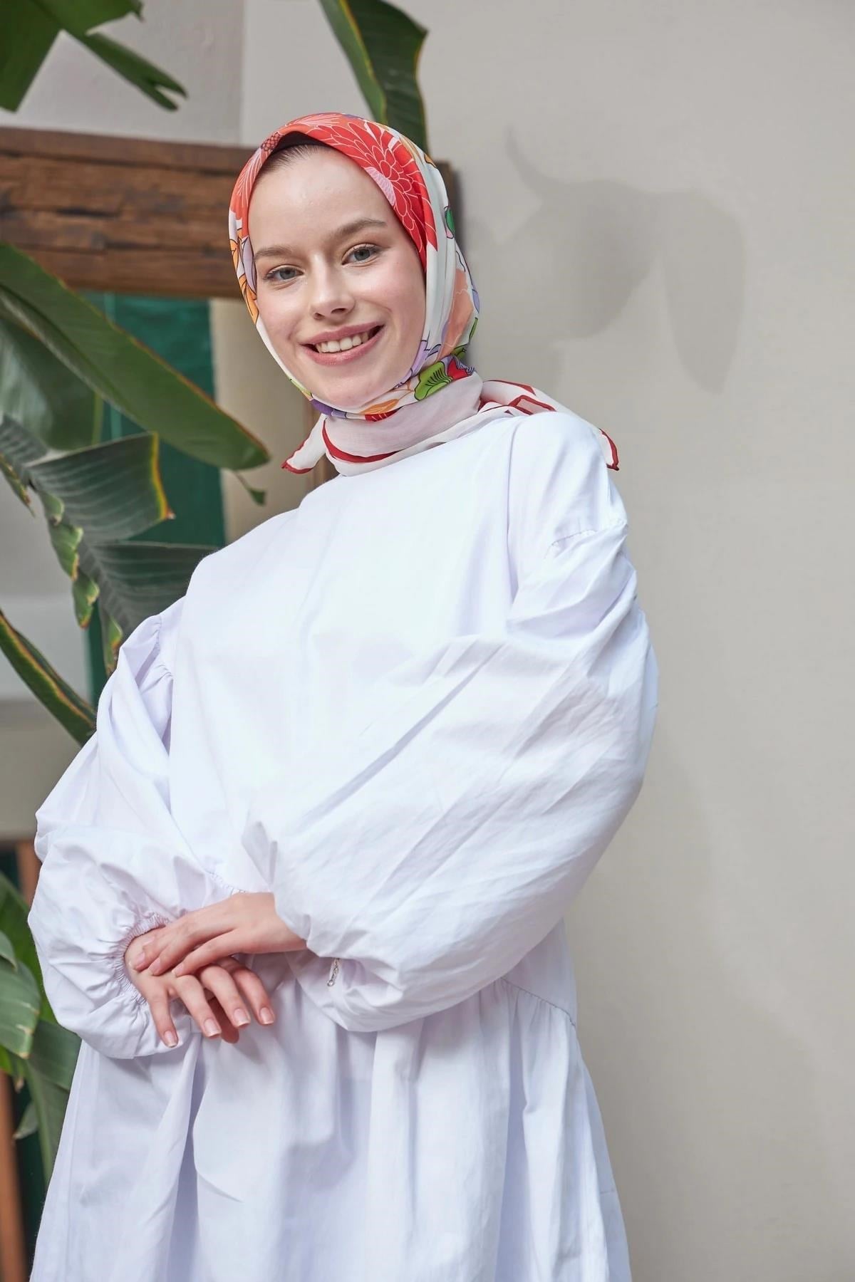 Hazal Kırmızı Pamuk Viskon Eşarp