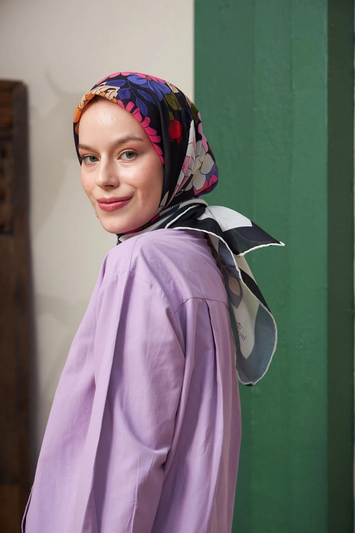Hazal Siyah Pembe Pamuk Viskon Eşarp