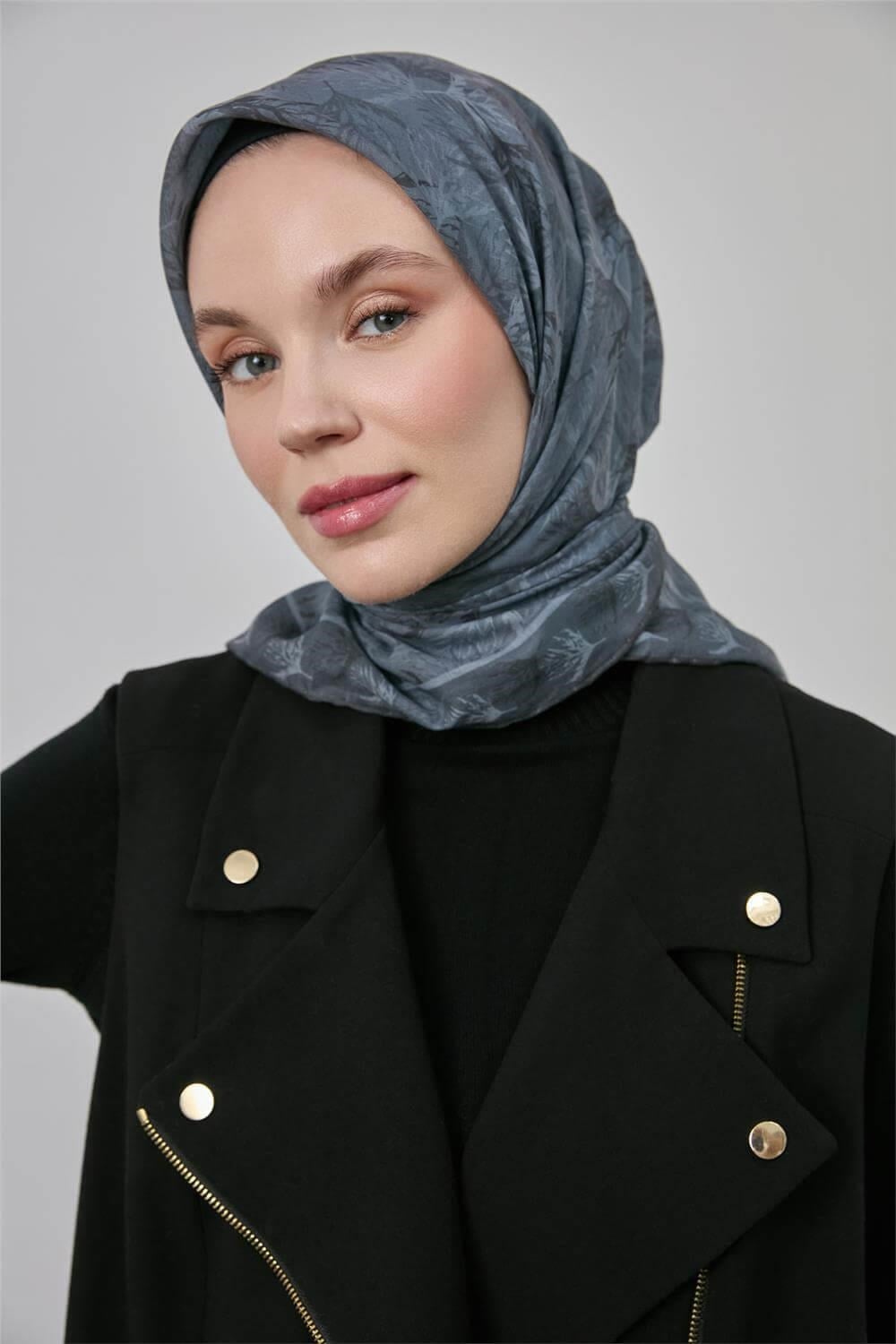 İnce Pamuk Soft Eşarp Antrasit Yaprak Desenli Hafif Dokulu 90x90
