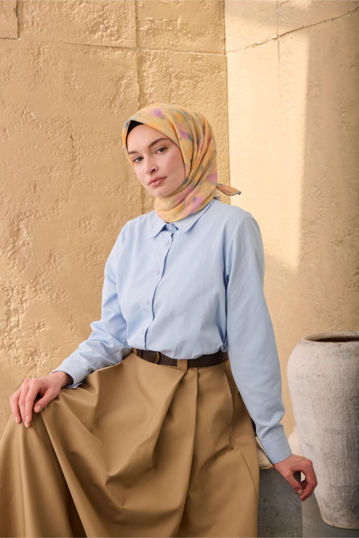 İnce Pamuk Soft Eşarp Bebe Mavi-Sarı-Pembe Desenli Kaymaz Dokulu Tok Duruşlu 90x90
