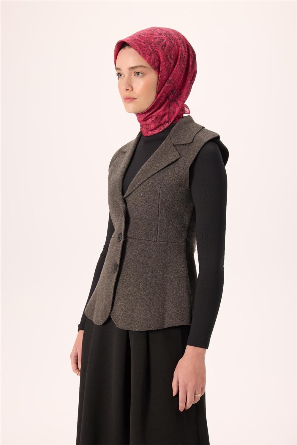 İnce Pamuk Soft Eşarp Fuşya-Bordo Desenli Kaymaz Dokulu Tok Duruşlu 90x90