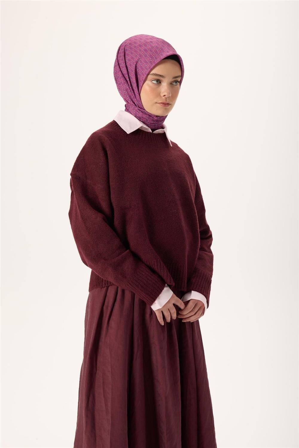 İnce Pamuk Soft Eşarp Mor-Pembe-Gri Düz Desenli Kaymaz Dokulu 90x90