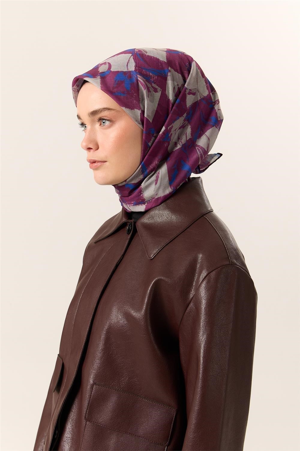 İnce Pamuk Soft Eşarp Mor-Saks Desenli Kaymaz Dokulu Tok Duruşlu 90x90