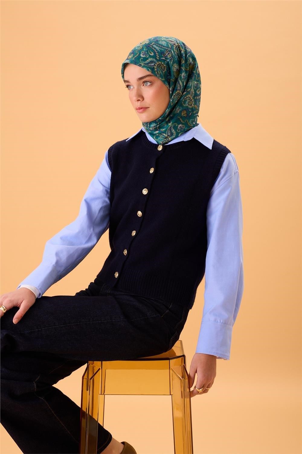 İnce Pamuk Soft Eşarp Patina Yeşili-Butter Yellow Desenli Kaymaz Dokulu Tok Duruşlu 90x90