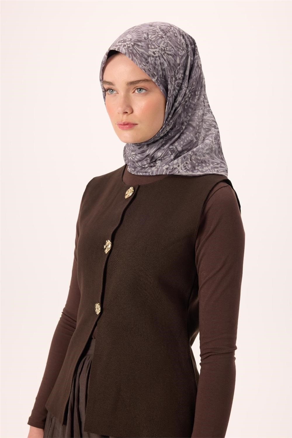 İnce Pamuk Soft Eşarp Soluk Mor-Antrasit Desenli Tok Duruşlu Kaymaz 90x90