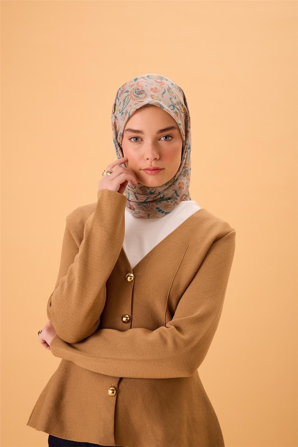 İnce Pamuk Soft Eşarp Vizon-Patina Yeşili Desenli Kaymaz Dokulu Tok Duruşlu 90x90