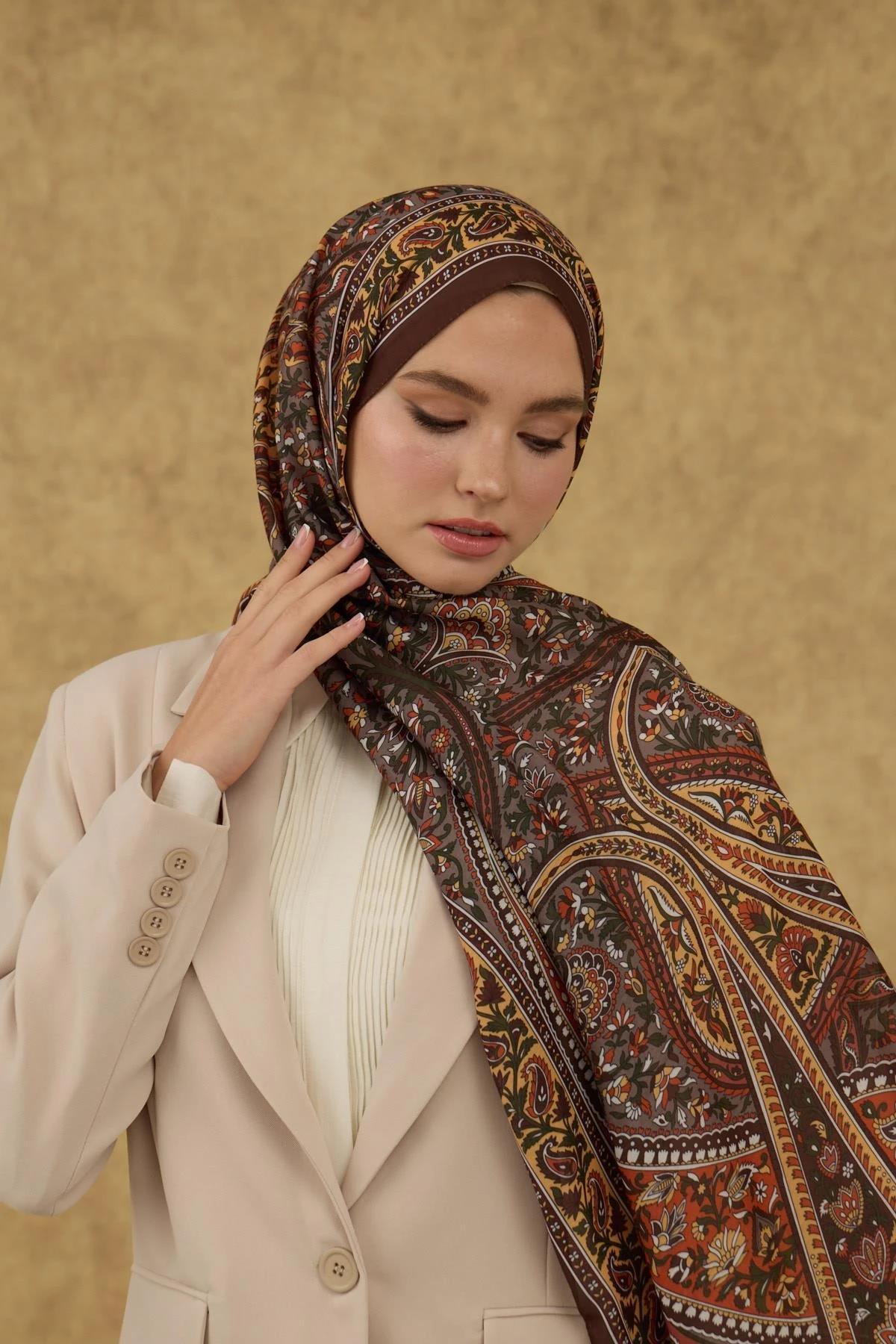 İpekhan Soft Şal Kahverengi 3051-06
