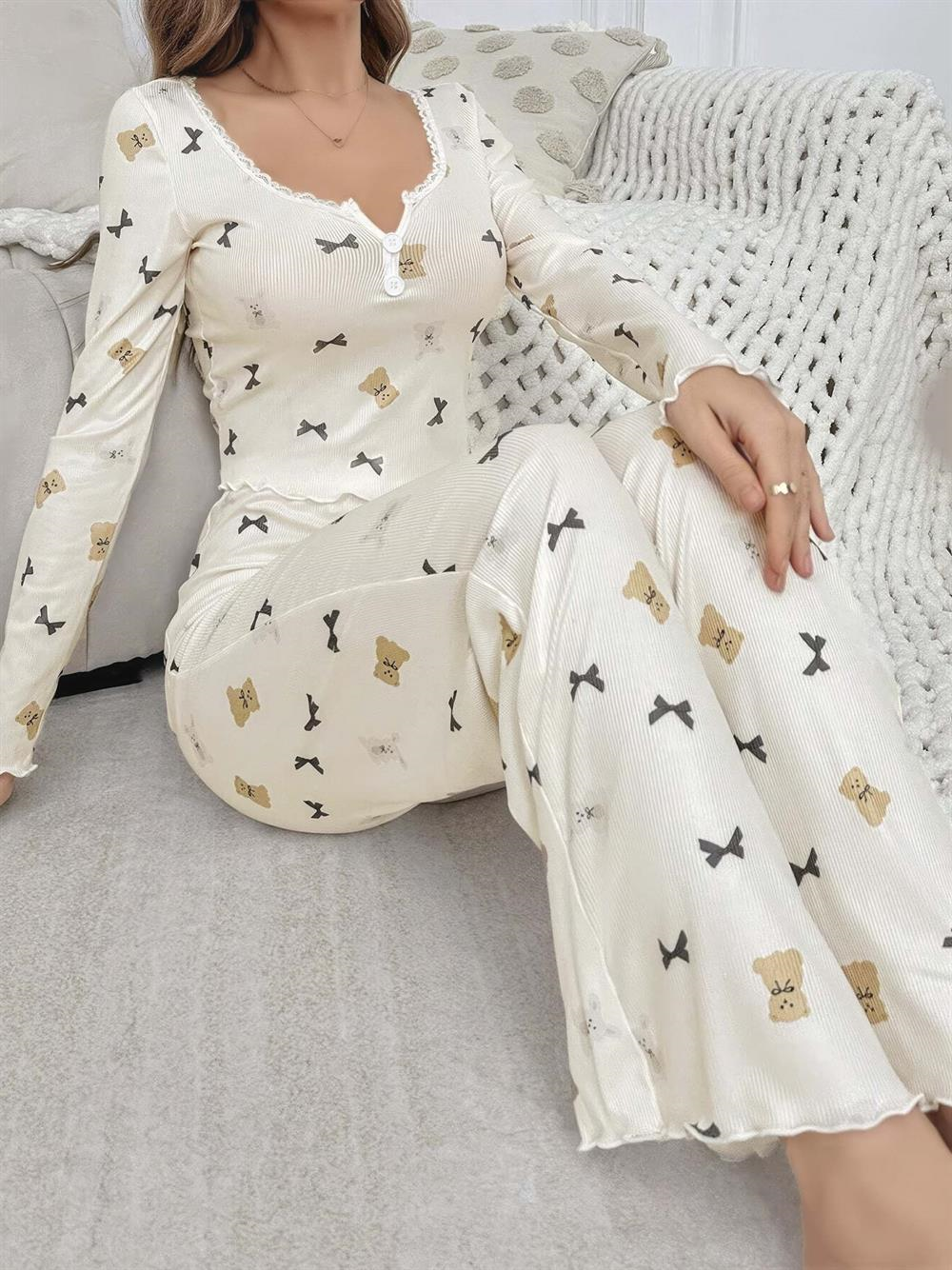 Kadın Ekru Ayıcık ve Fiyonk Desenli Yumuşak Pamuklu Uzun Pijama Takımı 5129