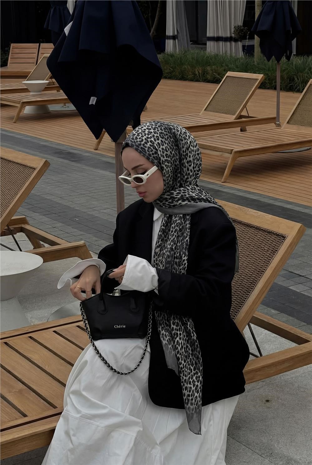 Leopar Desen Pamuklu Gri 90x200 Soft Şal