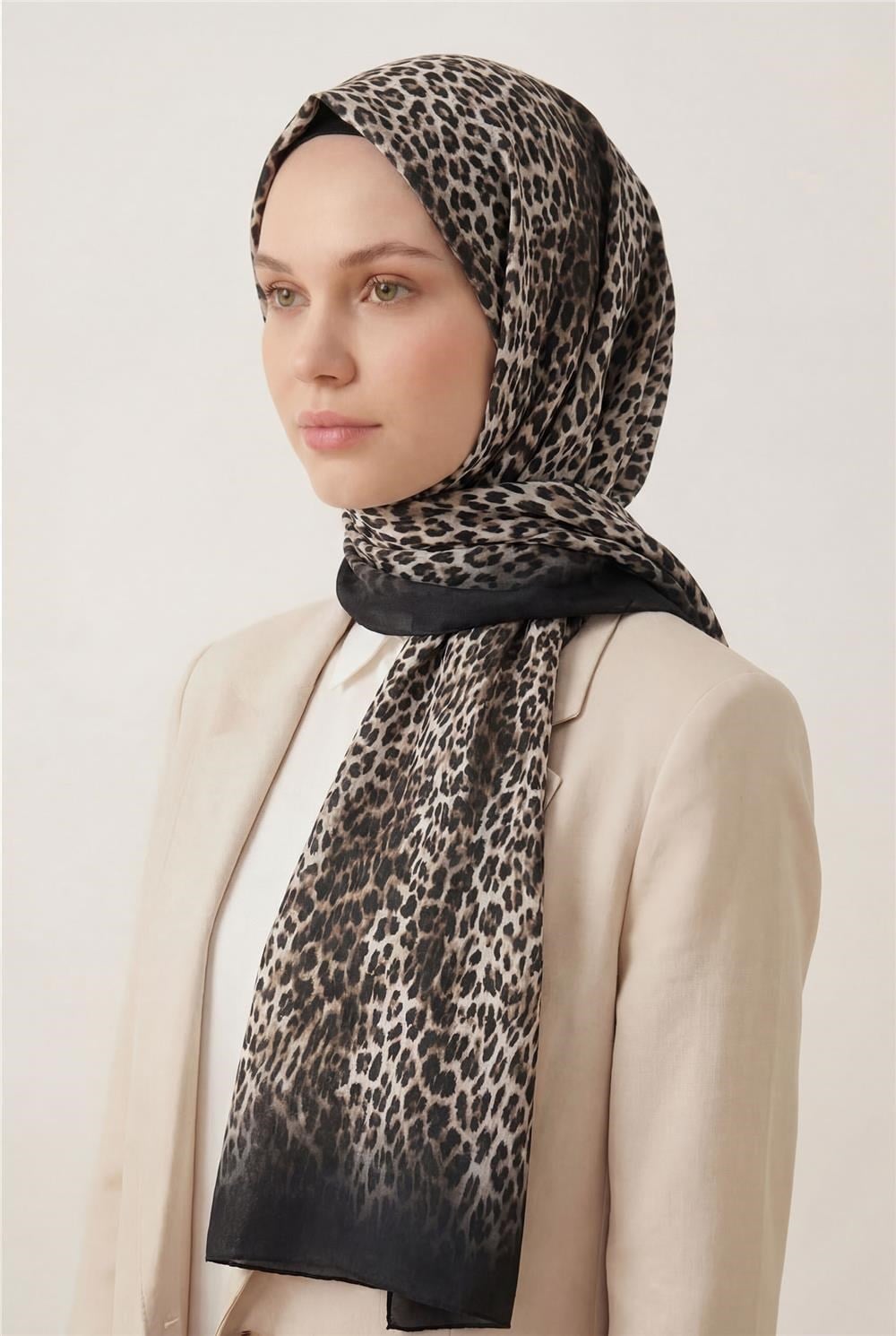Leopar Desen Pamuklu Krem 90x200 Soft Şal